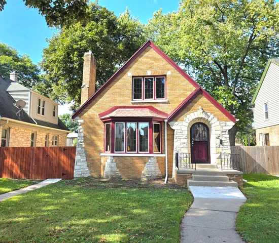 $269,900 | 3853 North 42nd Street, Milwaukee, WI 53216