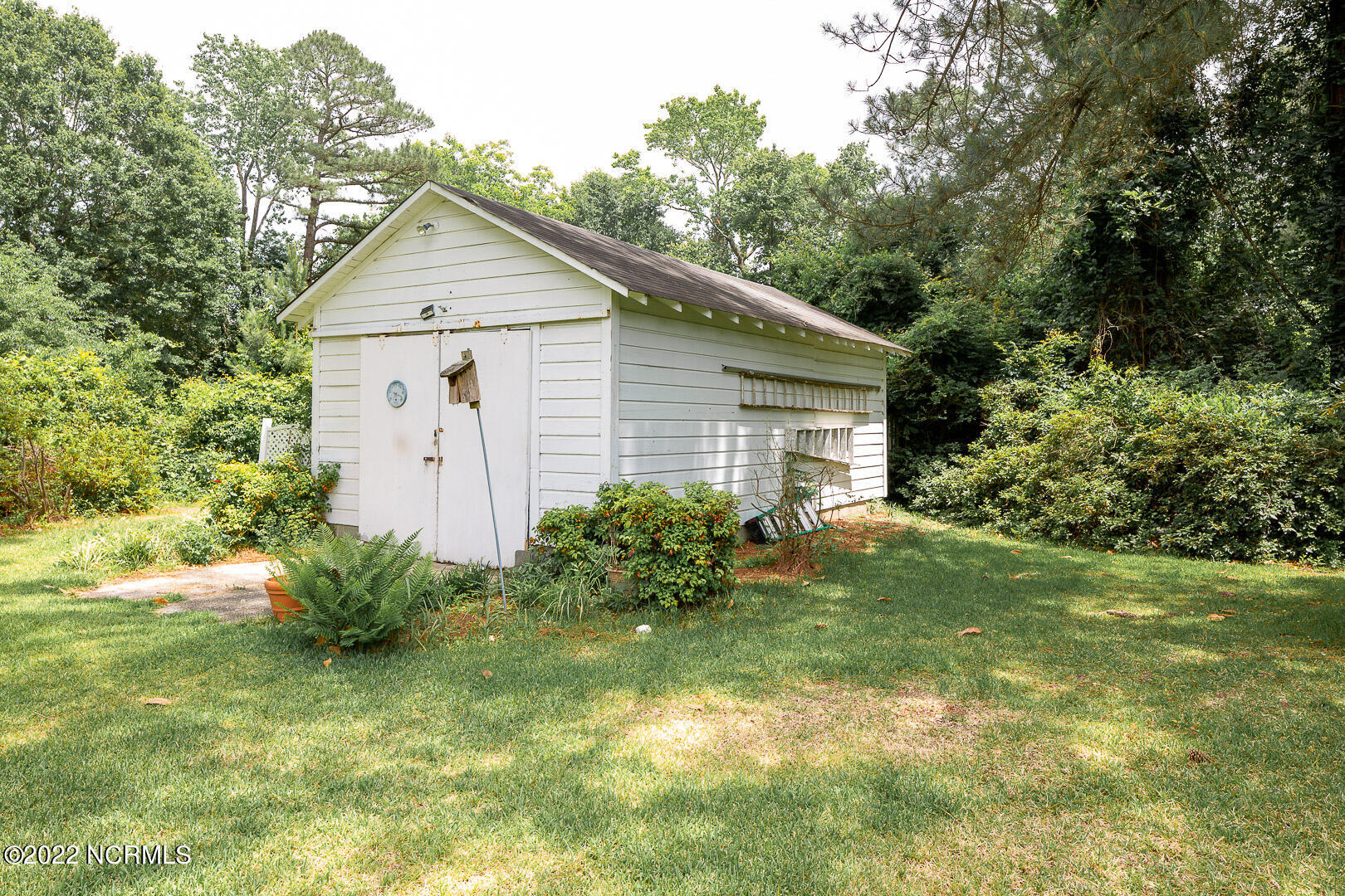 416 East Powell Street Clinton, NC 28328 - Photo 33 of 34 416 E Powell St Clinton-34
