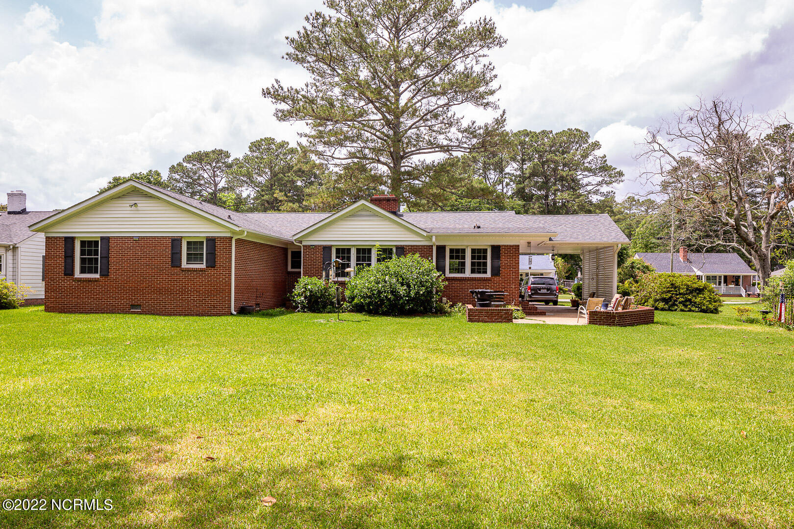 416 East Powell Street Clinton, NC 28328 - Photo 34 of 34 416 E Powell St Clinton-35