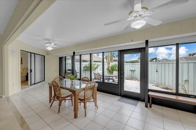 a view of a livingroom with furniture window and outside view
