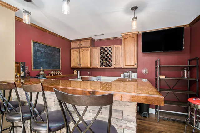 $310,000 | 4850 Idlewood Avenue, Portage, MI 49024