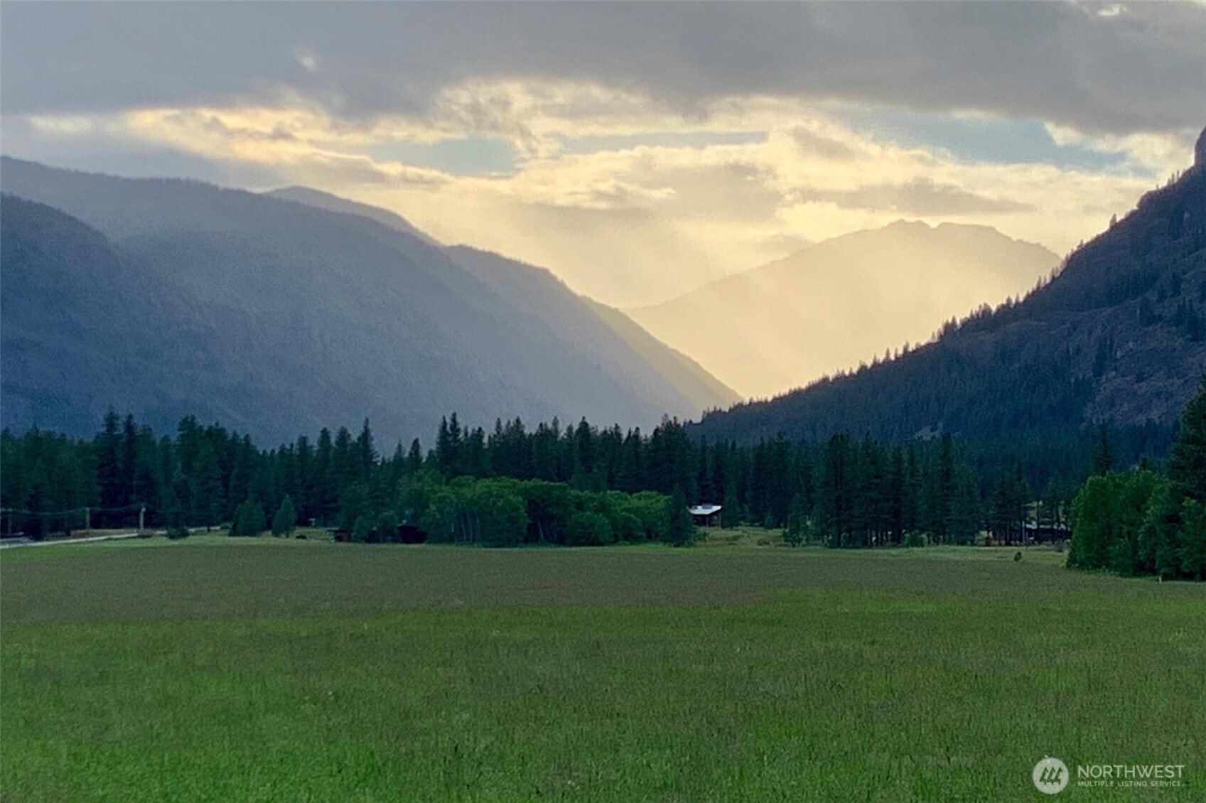 7 Last Chance Road Mazama, WA 98833 - Photo 30 of 40 a view of a backyard