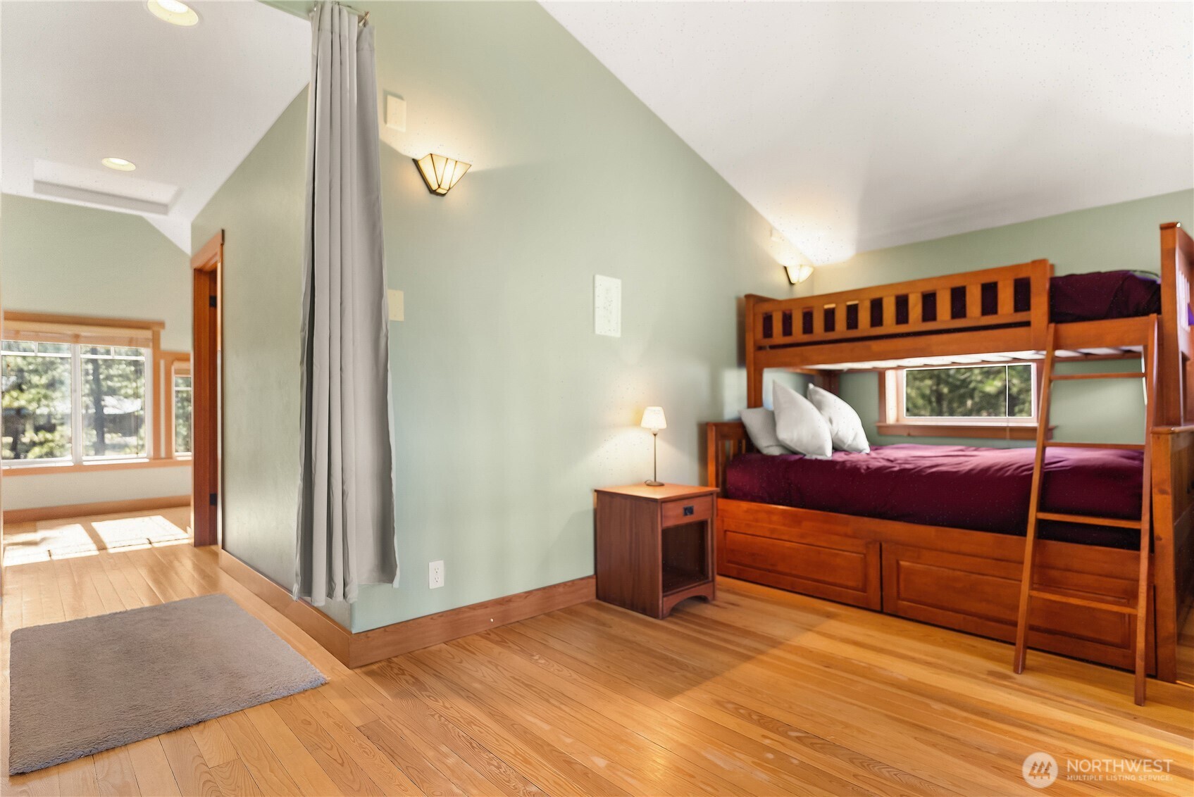 7 Last Chance Road Mazama, WA 98833 - Photo 33 of 40 a view of livingroom with furniture