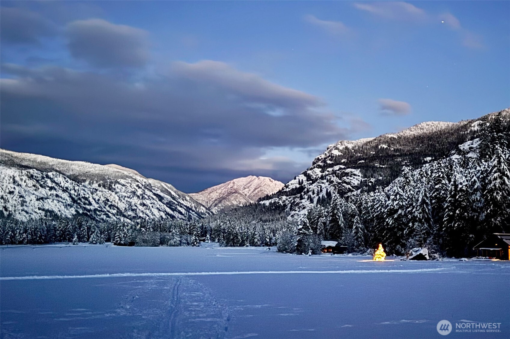 7 Last Chance Road Mazama, WA 98833 - Photo 37 of 40 a view of a city street