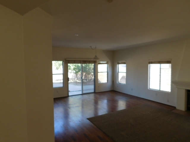 2279 Rolling Ridge Road Chula Vista, CA 91914 - Photo 2 of 13