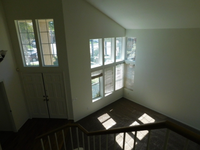 2279 Rolling Ridge Road Chula Vista, CA 91914 - Photo 4 of 13