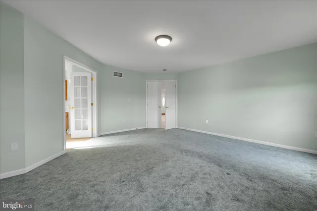 a view of empty room