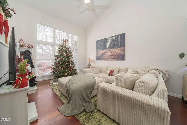 $565,500 | 113 Smokemont Drive, Cary, NC 27513