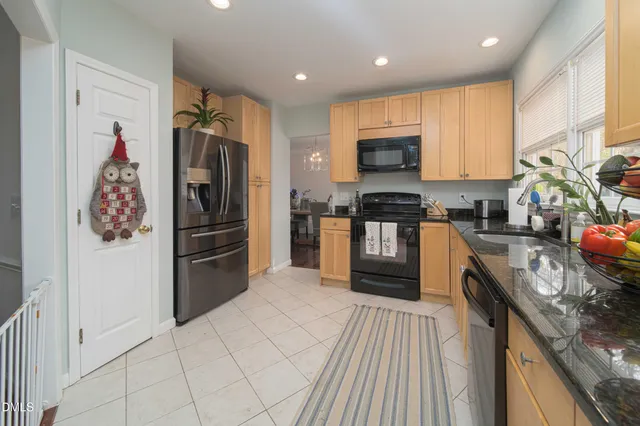 $565,500 | 113 Smokemont Drive, Cary, NC 27513