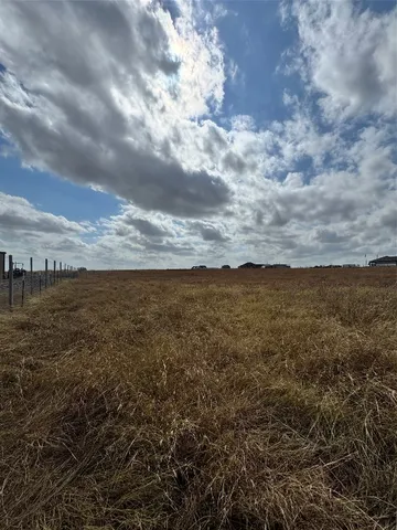 $375,000 | 8800 Farm To Market Road 972, Bartlett, TX 76511