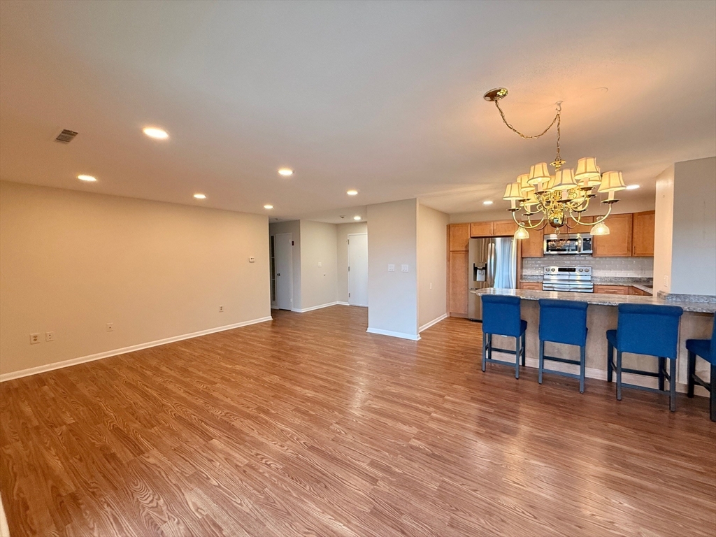 1006 Paradise Road, Unit 3R Swampscott, MA 01907 - Photo 2 of 34