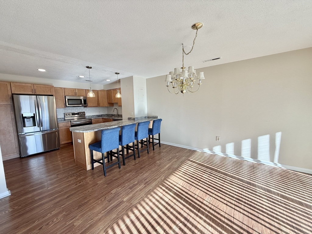 1006 Paradise Road, Unit 3R Swampscott, MA 01907 - Photo 7 of 25