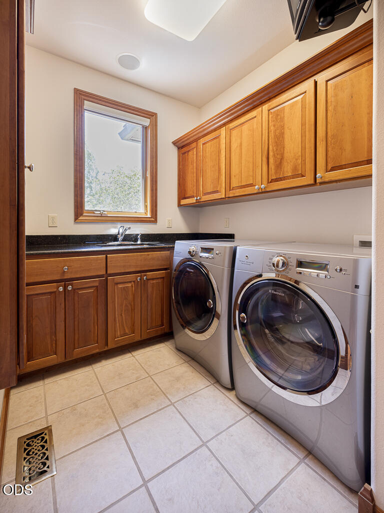11707 Kestrel Road Klamath Falls, OR 97601 - Photo 20 of 65