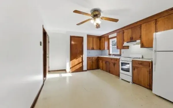 $1,900 | 13 Decatur Street, Unit 13, Springfield, MA 01151