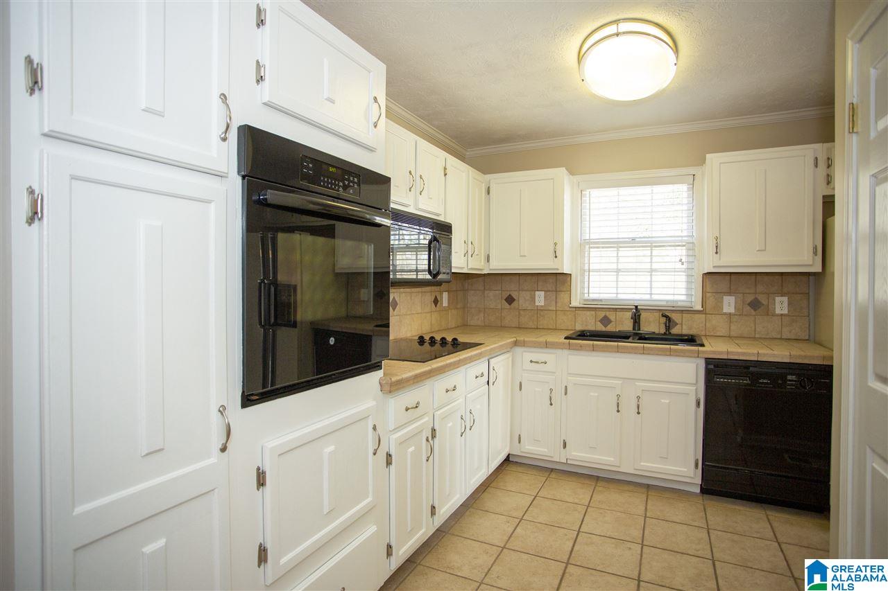 5648 Havenhill Road Birmingham, AL 35210 - Photo 12 of 36