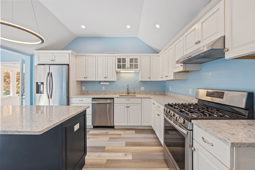 63 Cedarhill Road Holbrook, MA 02343 - Photo 17 of 35