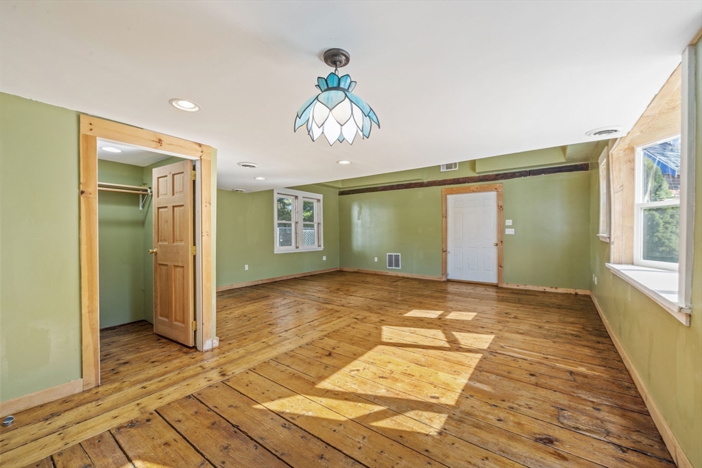 63 Cedarhill Road Holbrook, MA 02343 - Photo 20 of 35