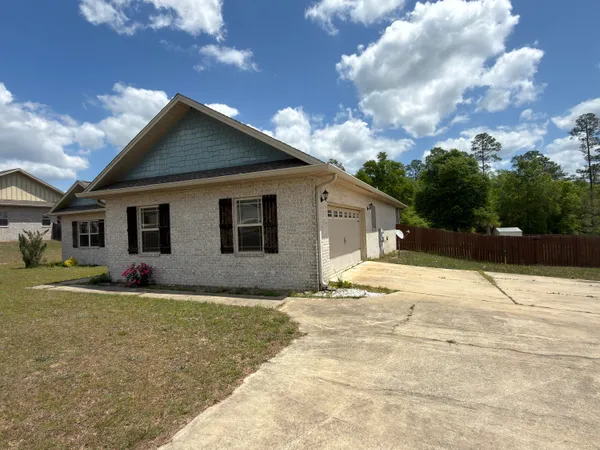 $295,000 | 4084 Happy Trails Road, Crestview, FL 32539