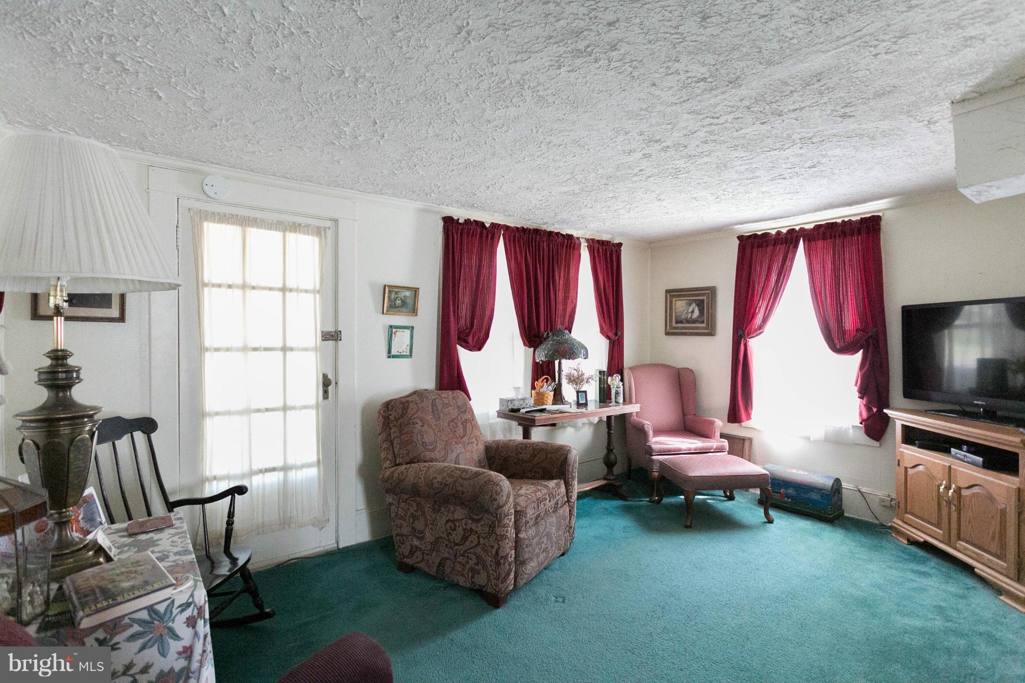 3620 Sixes Road Prince Frederick, MD 20678 - Photo 12 of 13 Living Room