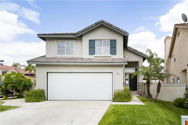 $688,000 | 877 Willowcreek Drive, Corona, CA 92878