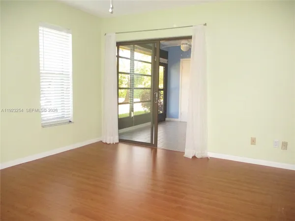 $225,000 | 6531 Southeast Federal Highway, Unit Q107, Stuart, FL 34997