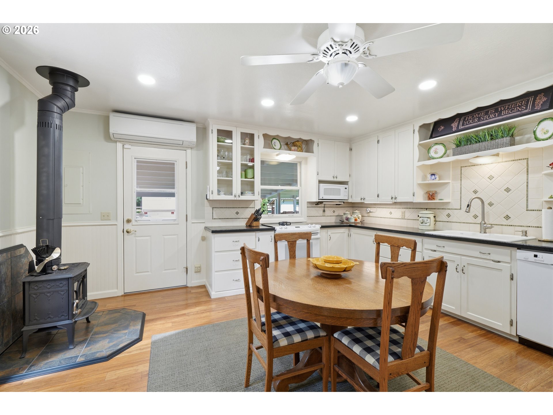 26122 Northeast 3rd Street Camas, WA 98607 - Photo 10 of 40 Gallery Image 10