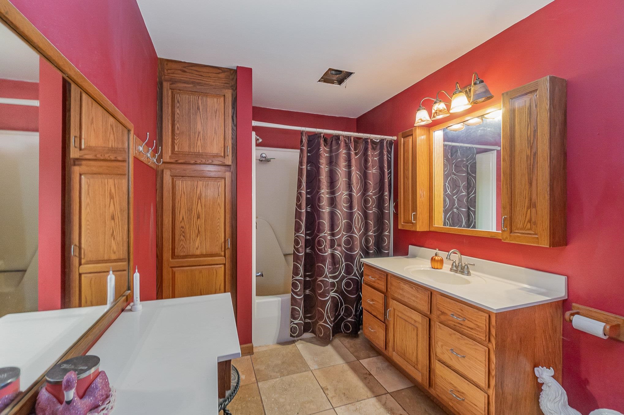 4602 North Elevator Road Pinconning, MI 48650 - Photo 9 of 27