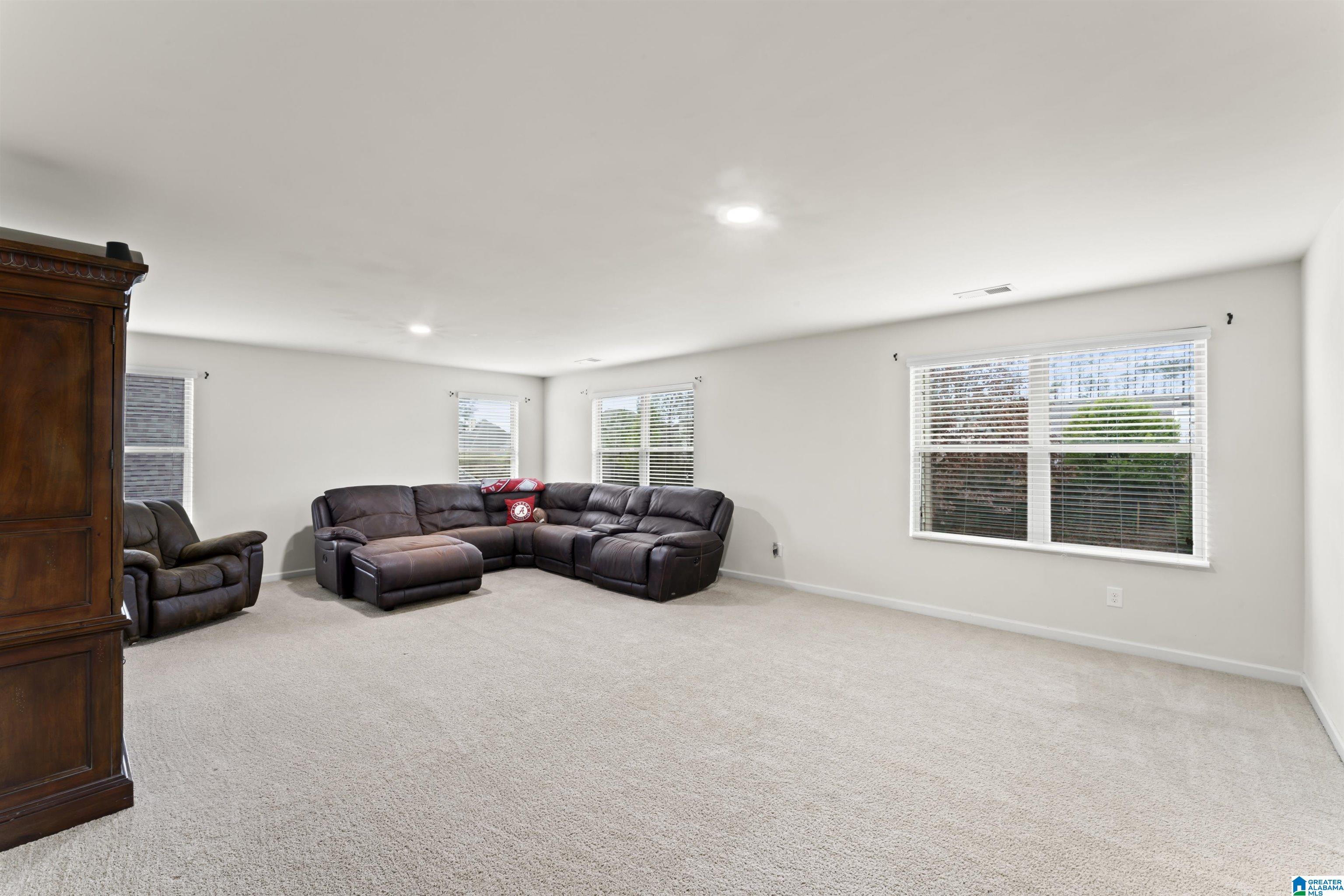 1047 Seminole Place Calera, AL 35040 - Photo 22 of 51