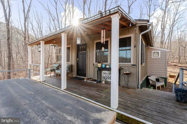 $298,000 | 345 Wildwood Lane, Shenandoah, VA 22849