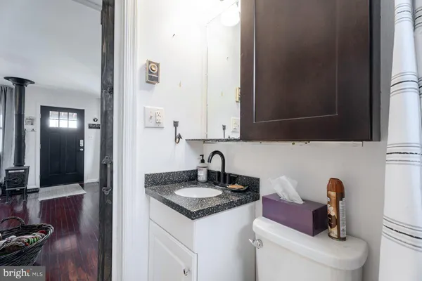 $298,000 | 345 Wildwood Lane, Shenandoah, VA 22849