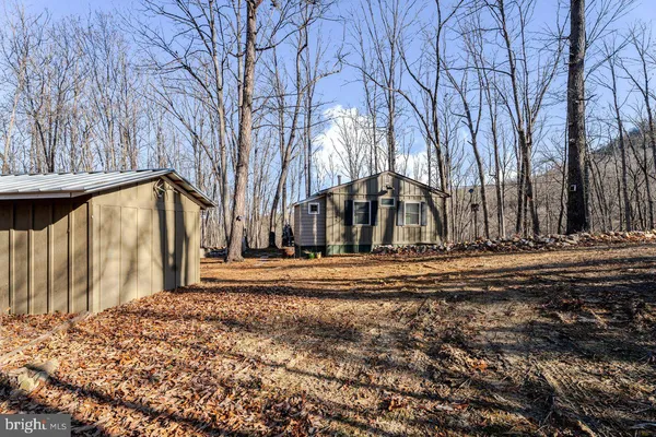 $298,000 | 345 Wildwood Lane, Shenandoah, VA 22849