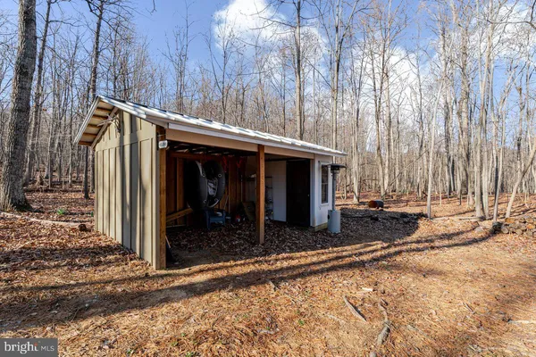 $298,000 | 345 Wildwood Lane, Shenandoah, VA 22849