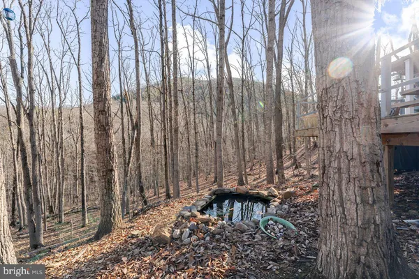 $298,000 | 345 Wildwood Lane, Shenandoah, VA 22849