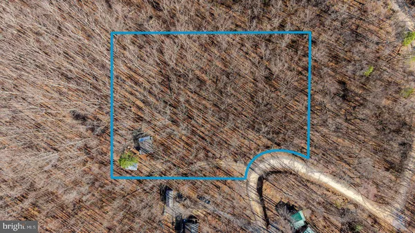 $298,000 | 345 Wildwood Lane, Shenandoah, VA 22849