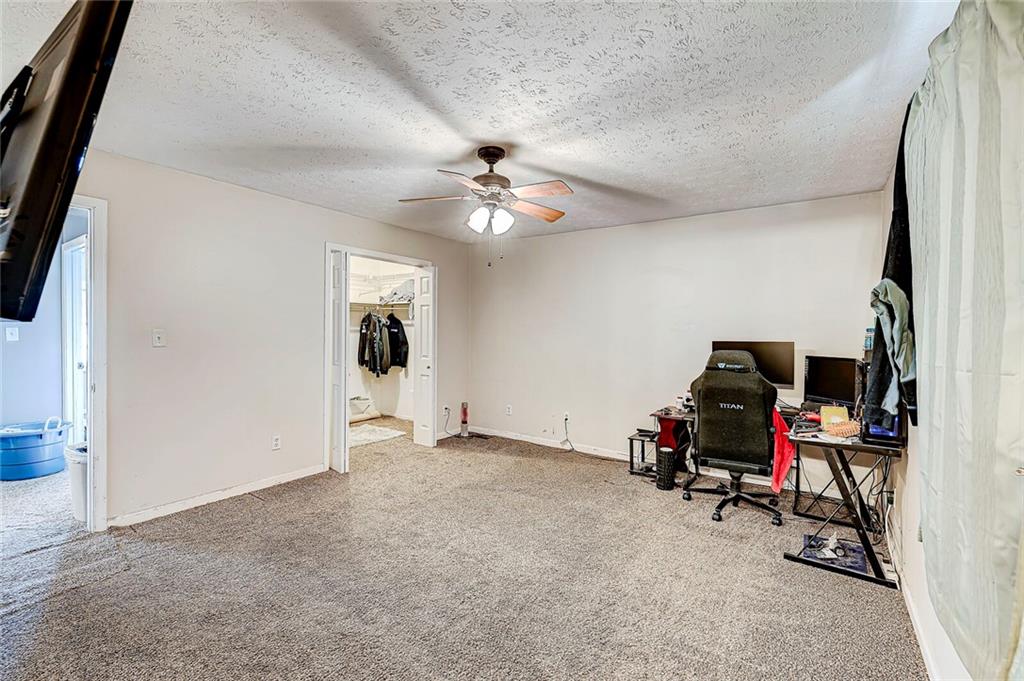 8930 Ridgepointe Court Indianapolis, IN 46234 - Photo 11 of 23 Gallery Image 11