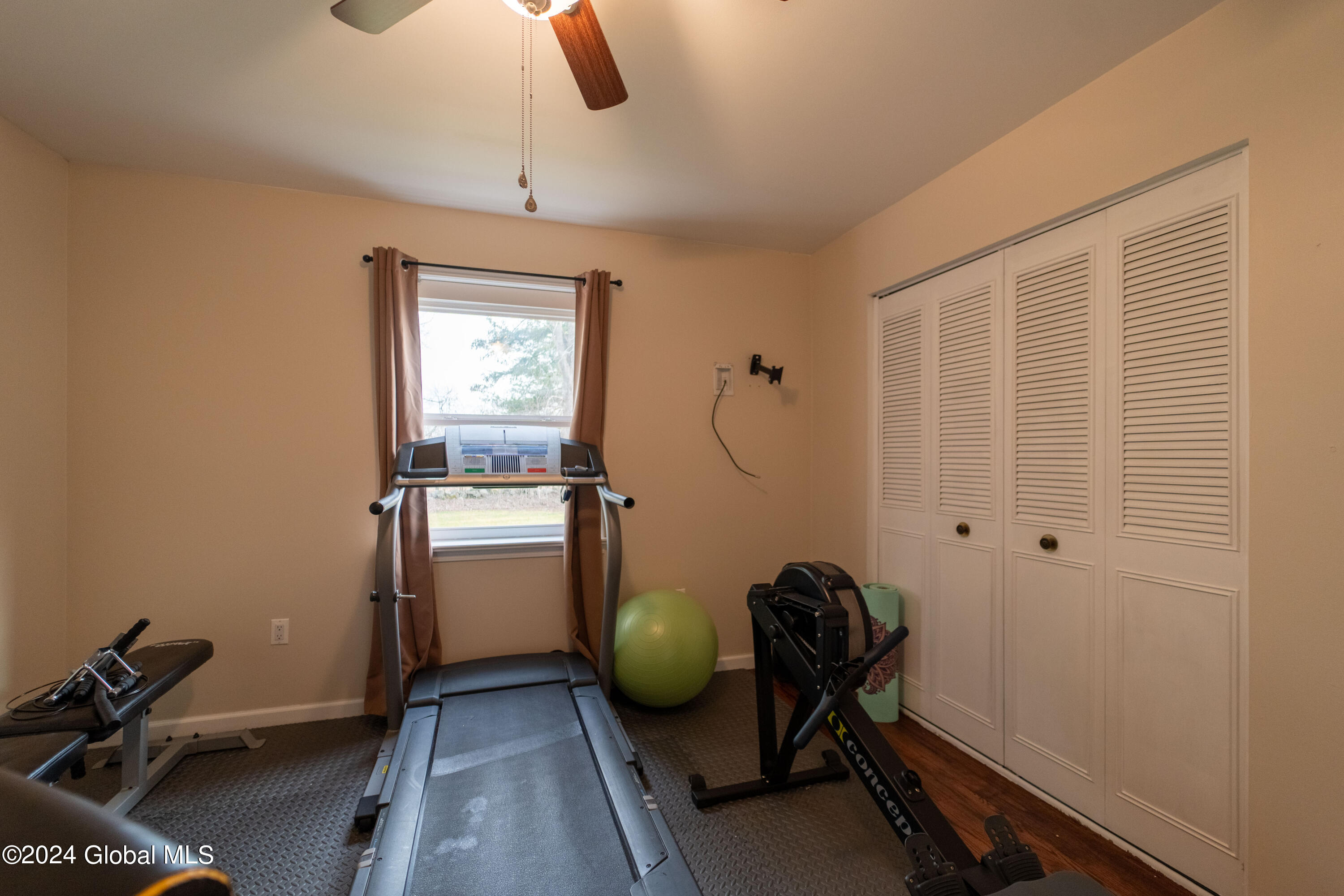 362 Eastline Road Malta, NY 12019 - Photo 24 of 45 022