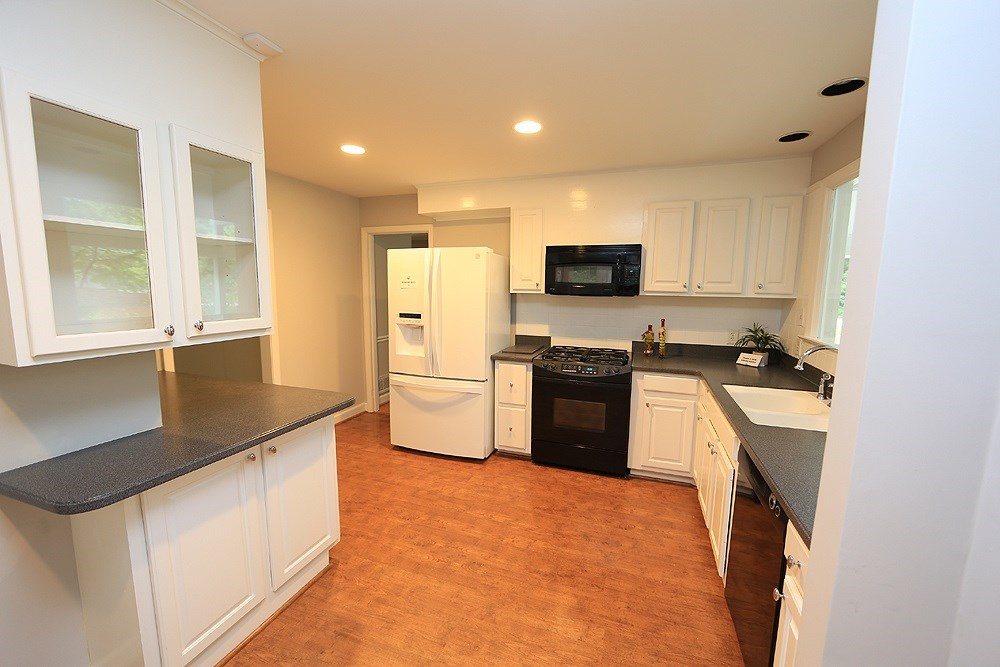 4105 Rowan Street Raleigh, NC 27609 - Photo 7 of 21 Kitchen