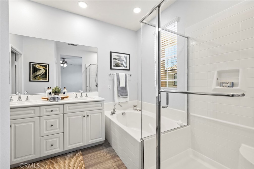 23 Aliso Ridge Loop Mission Viejo, CA 92691 - Photo 44 of 65 Luxurious primary bathroom