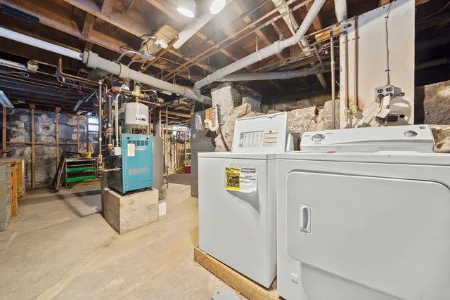 a view of a storage & utility room