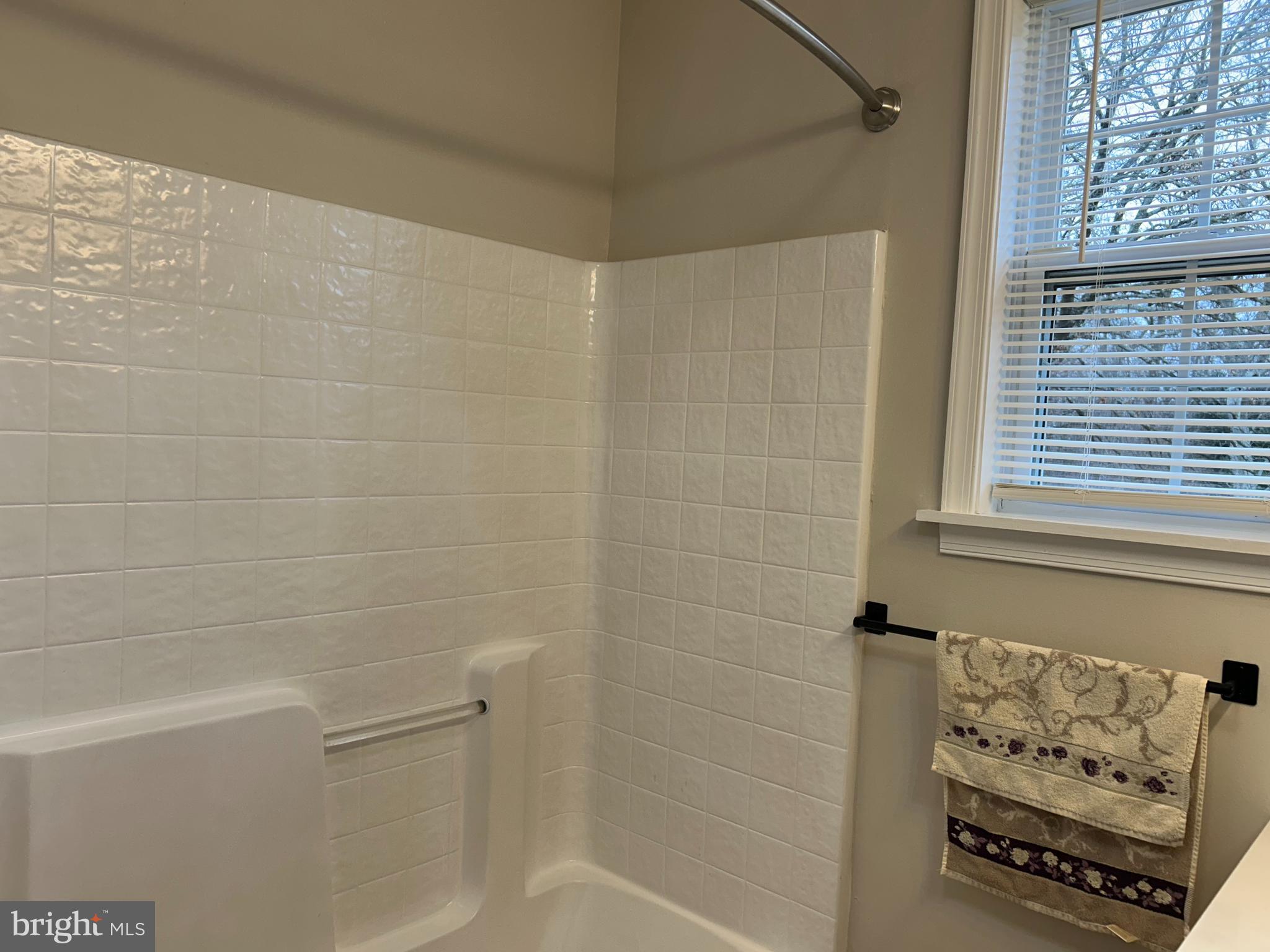 834 Hughes Shop Road Westminster, MD 21158 - Photo 16 of 35 Bathroom