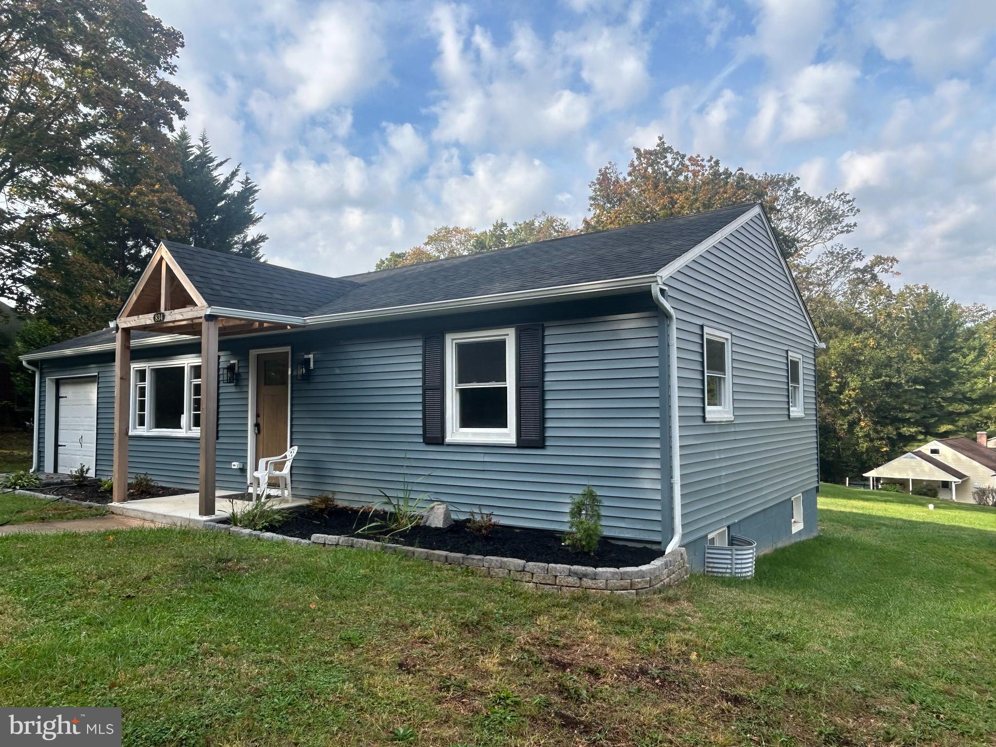 834 Hughes Shop Road Westminster, MD 21158 - Photo 2 of 35 front