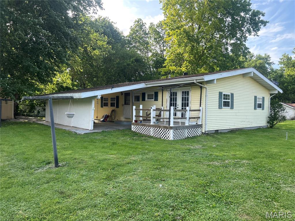 88 State Street Eldred, IL 62027 - Photo 5 of 18