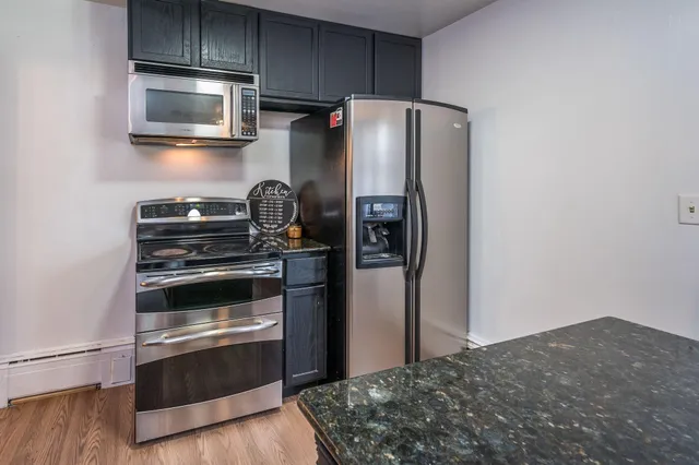 $245,000 | 320 South Waterville Avenue, Le Center, MN 56057