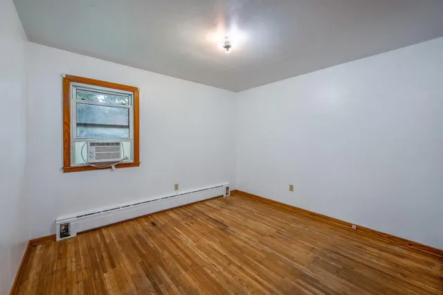 $245,000 | 320 South Waterville Avenue, Le Center, MN 56057