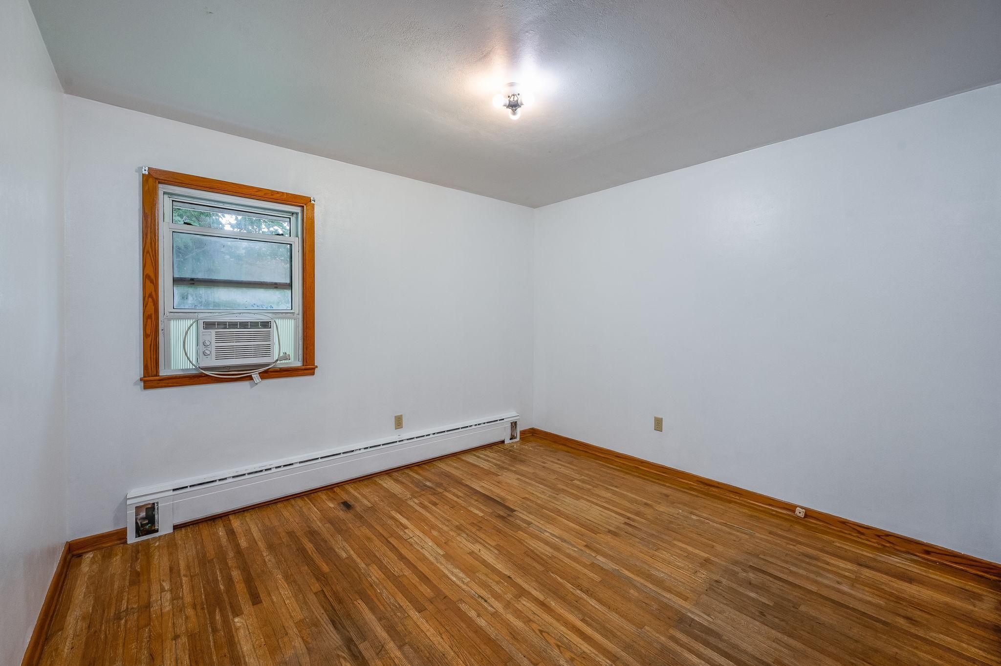 320 South Waterville Avenue Le Center, MN 56057 - Photo 16 of 44