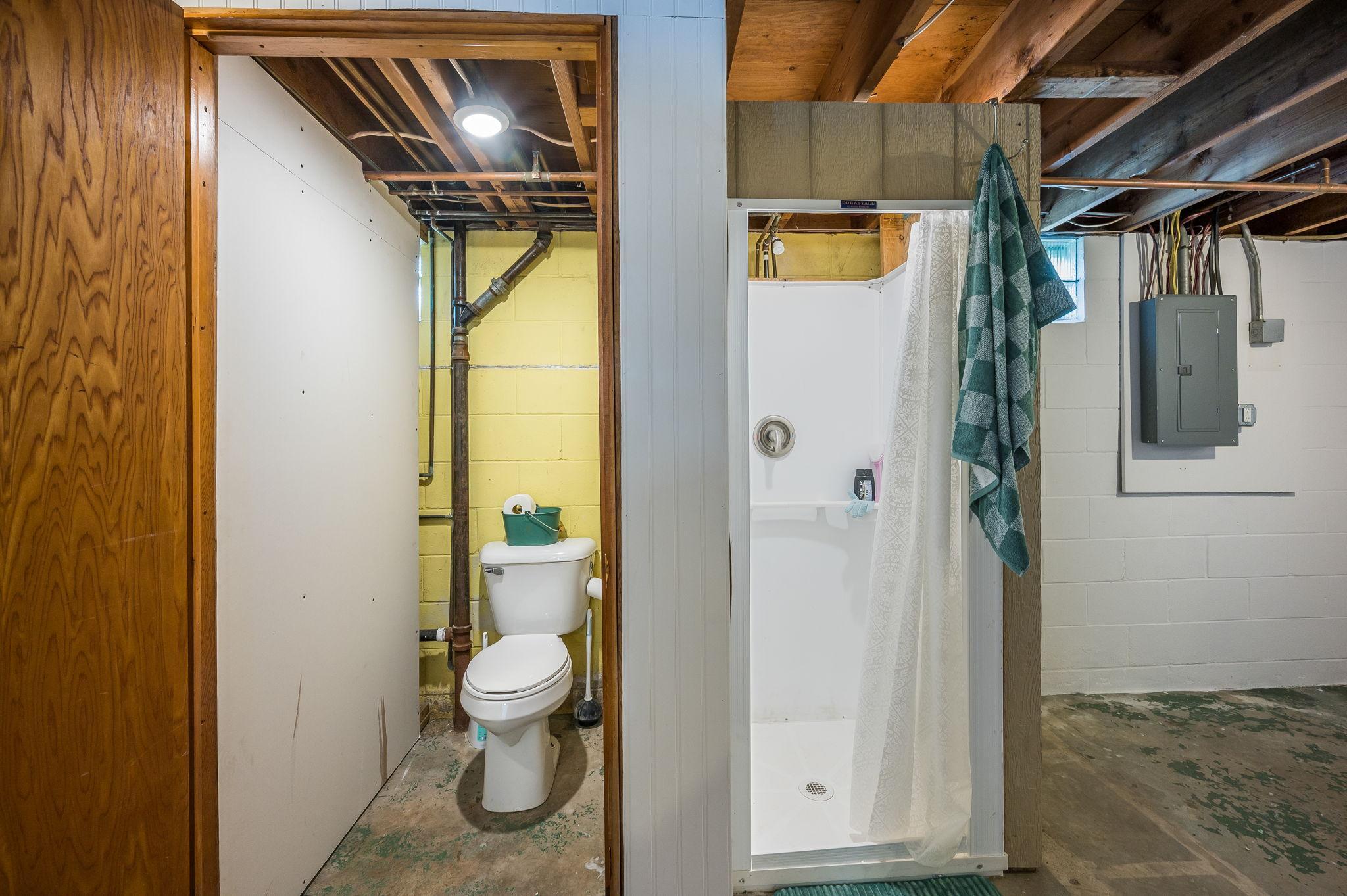 320 South Waterville Avenue Le Center, MN 56057 - Photo 29 of 44