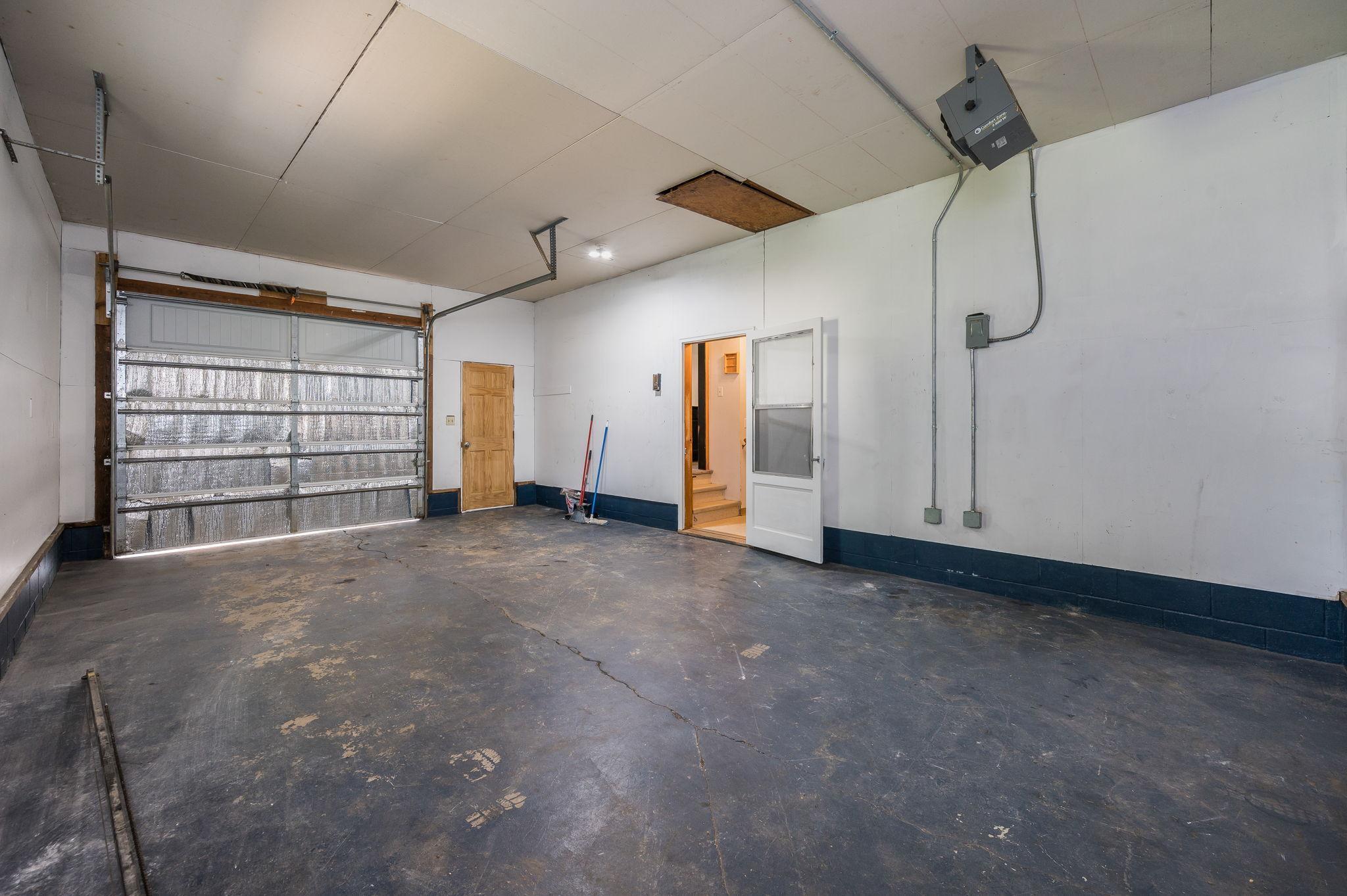 320 South Waterville Avenue Le Center, MN 56057 - Photo 32 of 44