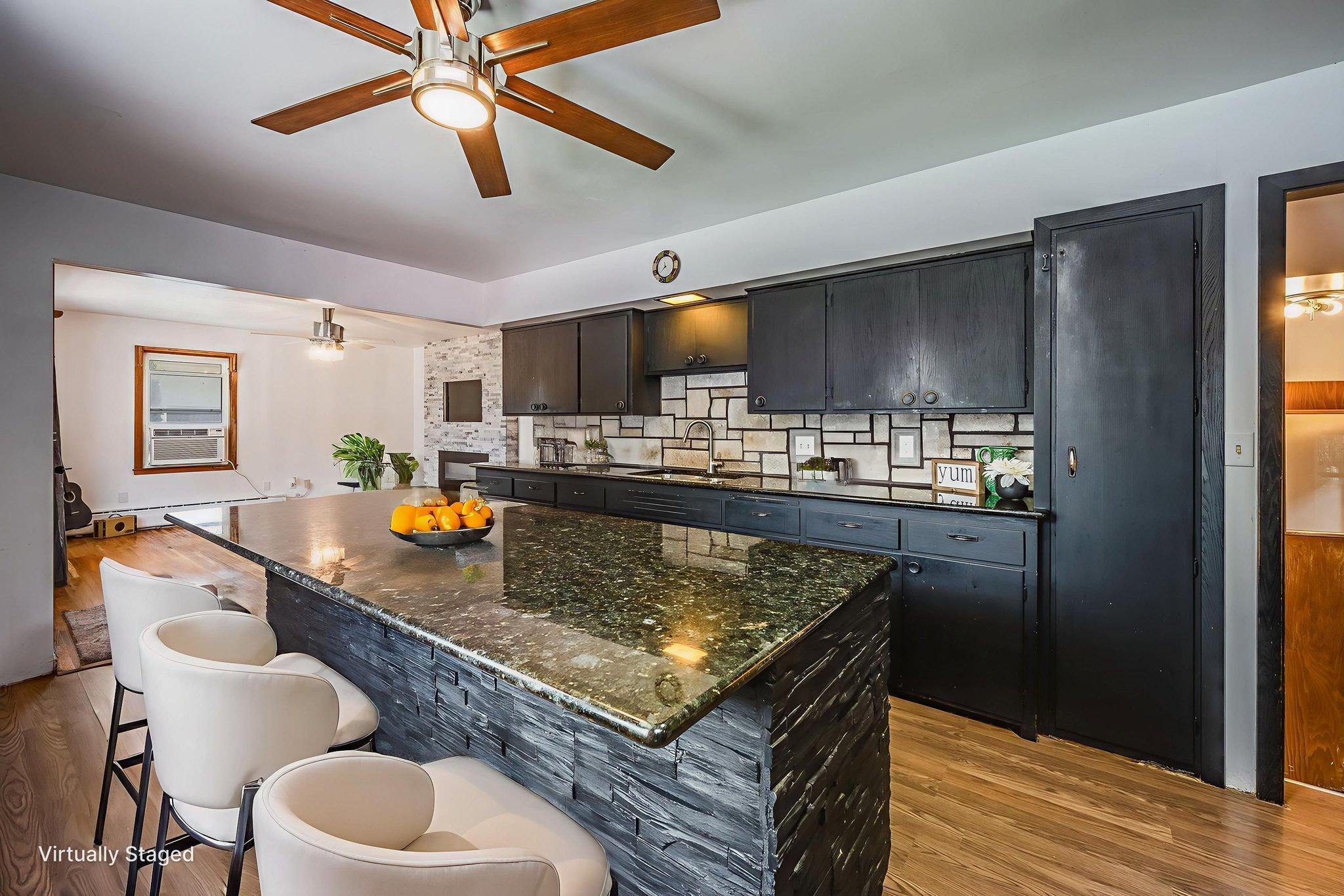 320 South Waterville Avenue Le Center, MN 56057 - Photo 7 of 44