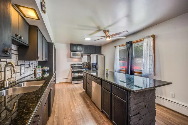 $245,000 | 320 South Waterville Avenue, Le Center, MN 56057