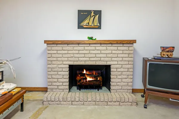 $99,000 | 206 North 1st Avenue East, Truman, MN 56088